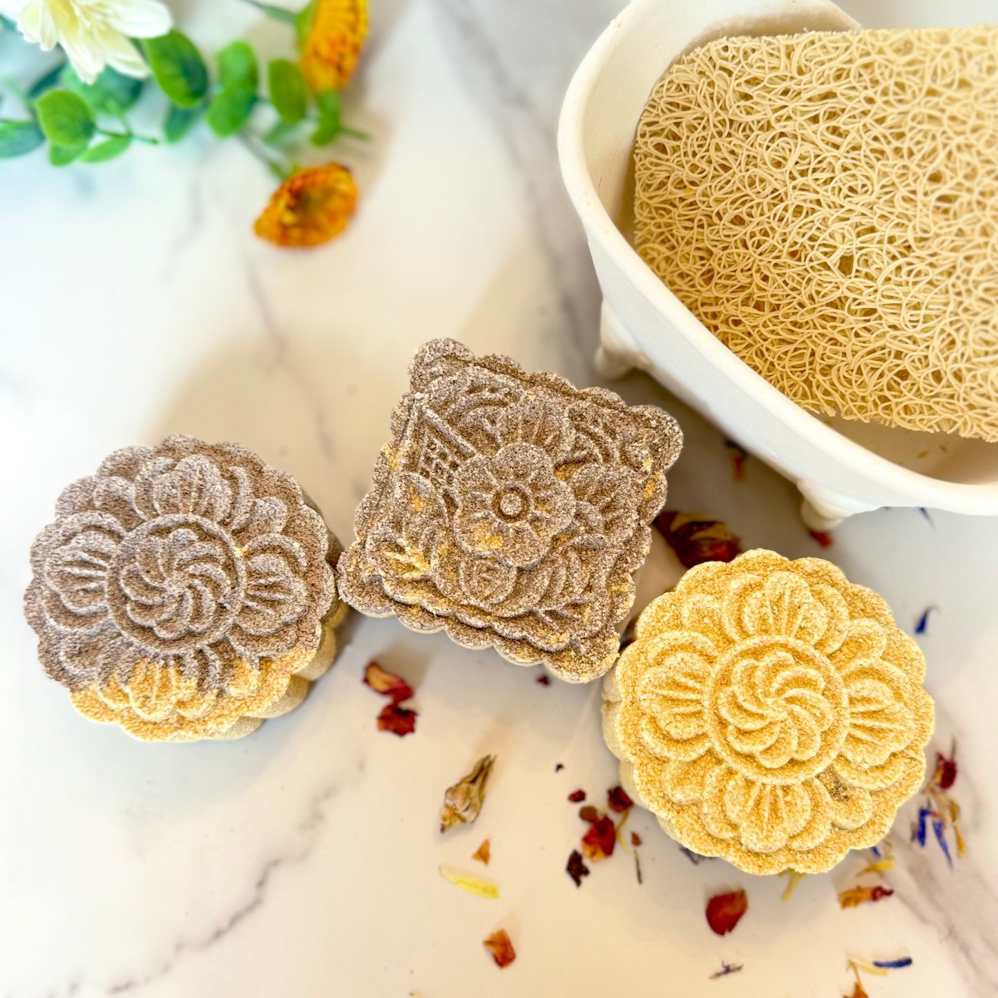 Turmeric & Walnut Hull Bath Drops