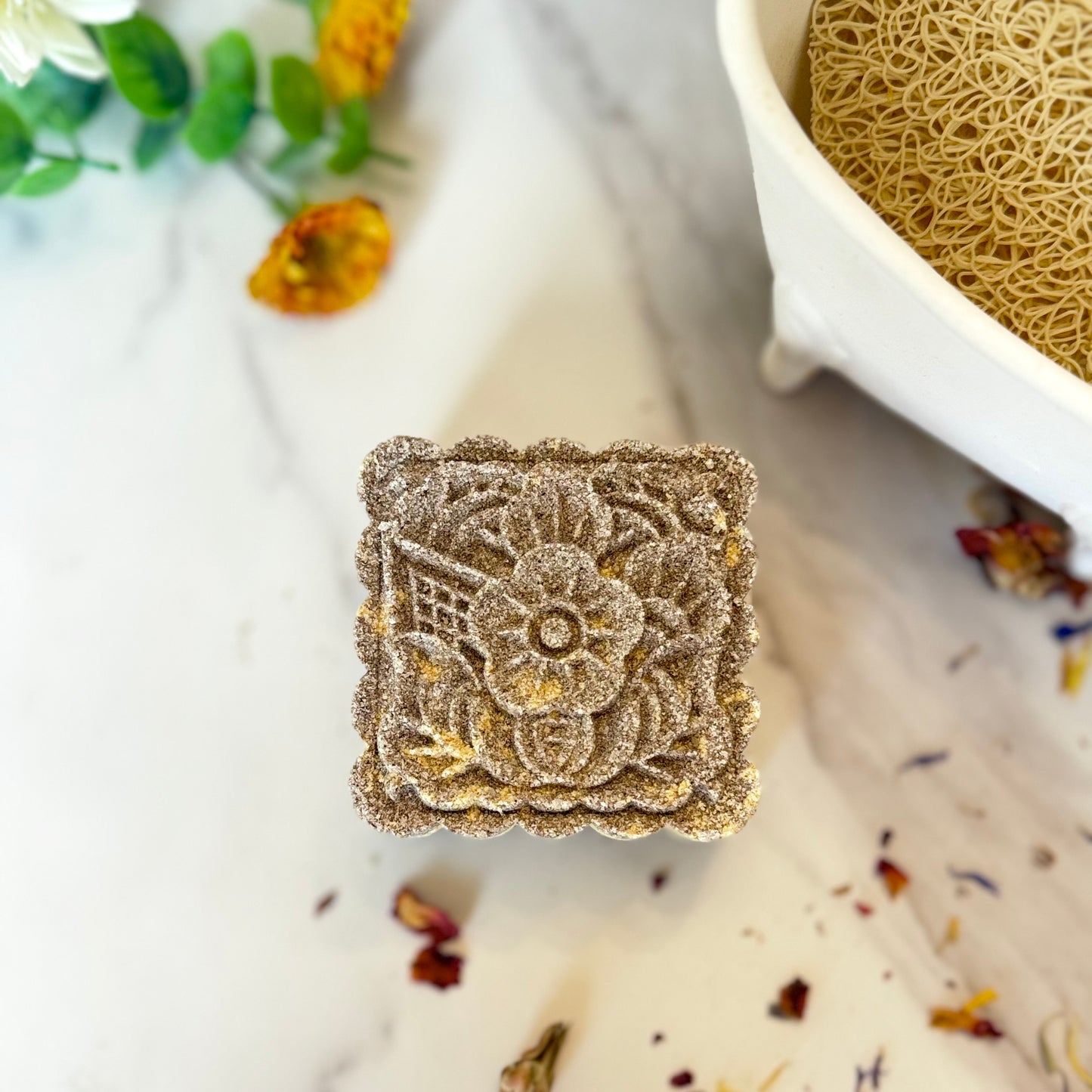 Turmeric & Walnut Hull Bath Drops